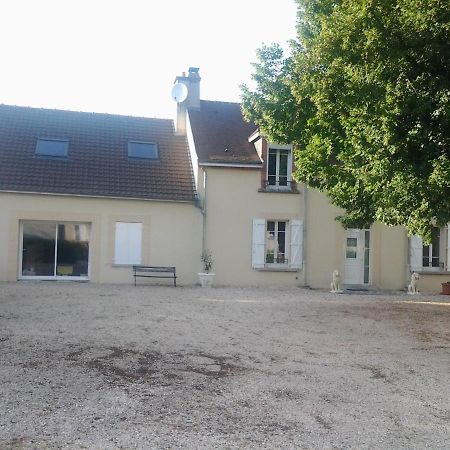La Bonne Adresse Bed & Breakfast Val de Livre Exterior foto